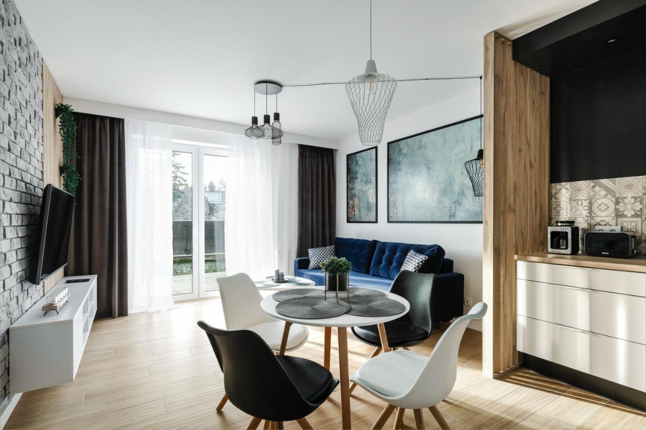 Apartament Sloneczniki Cieplice Daire Jelenia Gora Dış mekan fotoğraf