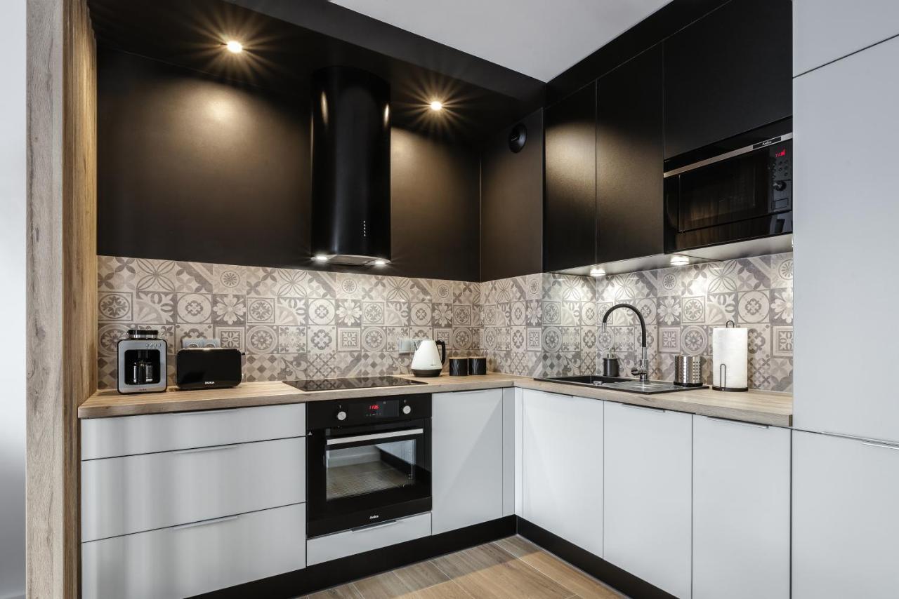 Apartament Sloneczniki Cieplice Daire Jelenia Gora Dış mekan fotoğraf